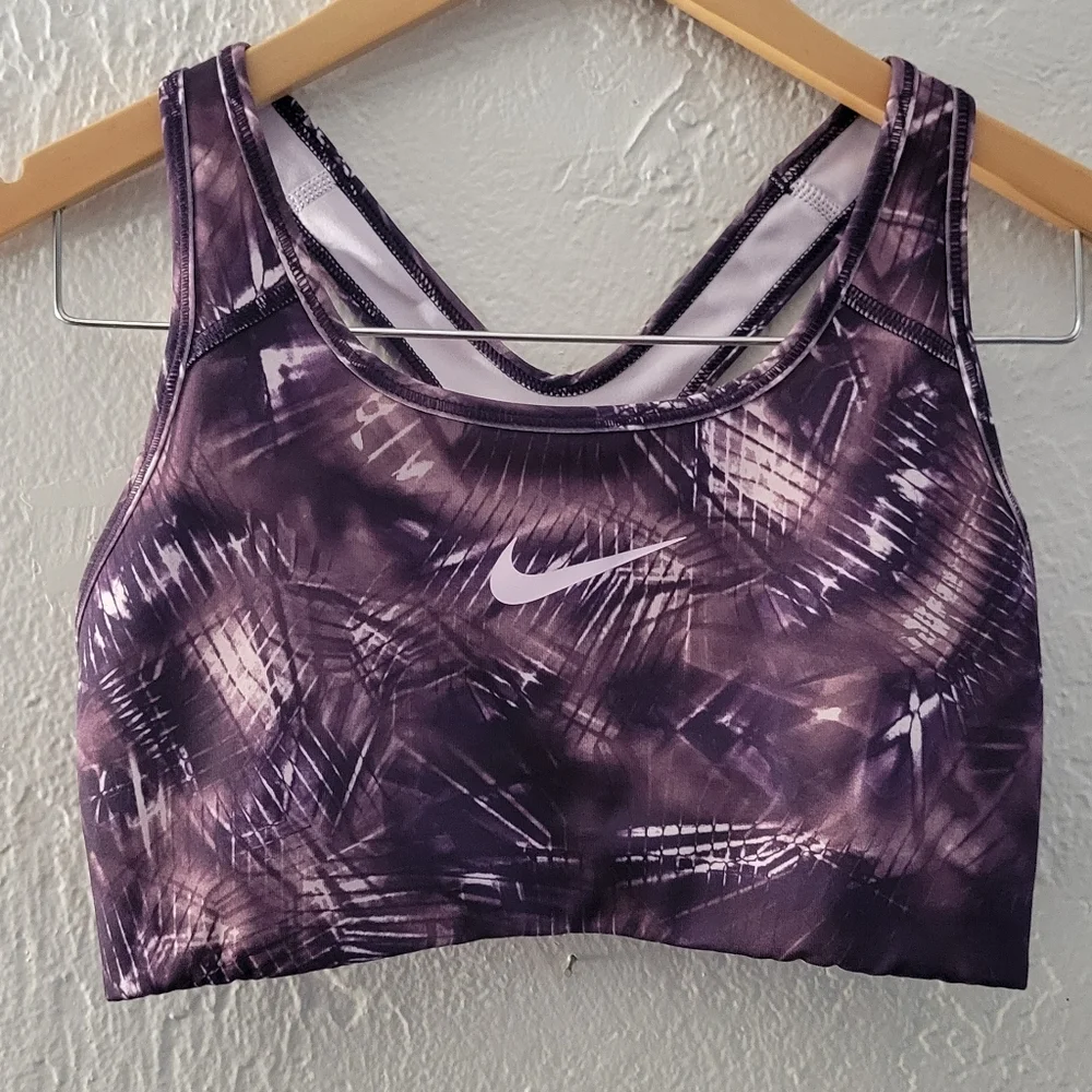 Nike Sports Bra Top Size Medium